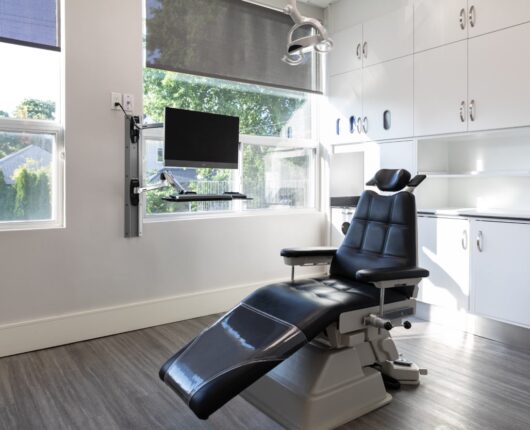 Toronto East Maxillofacial Surgery Treatment room