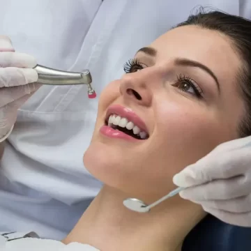How Oral Surgeons Personalize Wisdom Teeth Removal Plans
